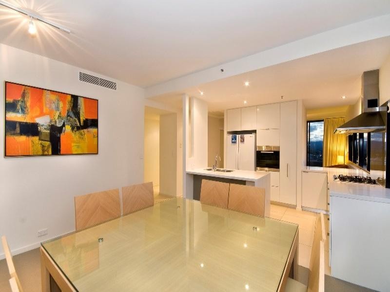 1201 ‘Ultra’, 14 George Avenue, Broadbeach QLD 4218