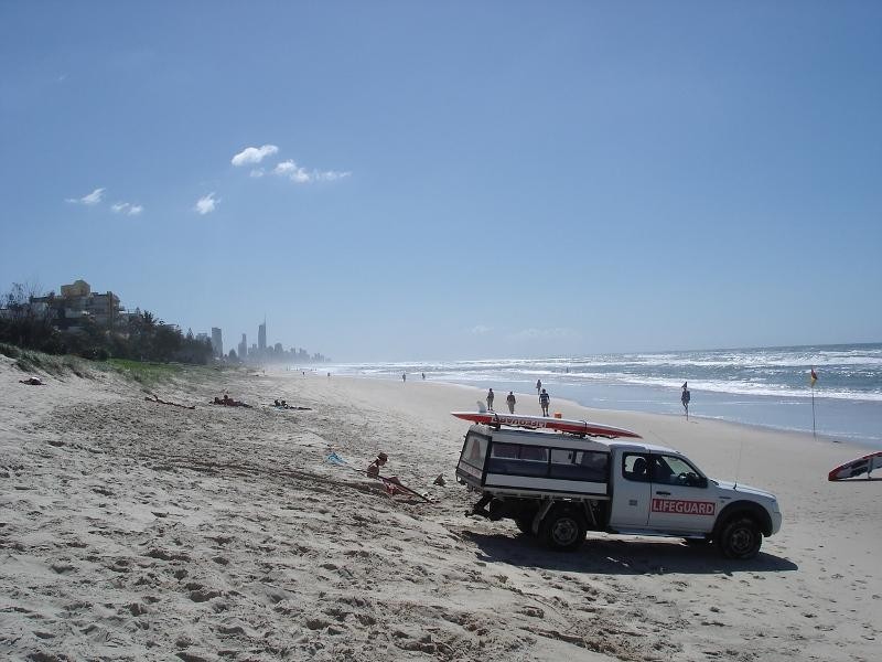 3 ‘Florina Sands’, 59 Petrel Avenue, Mermaid Beach QLD 4218