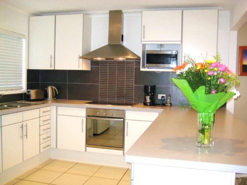 156 Laguna Avenue, Palm Beach QLD 4221