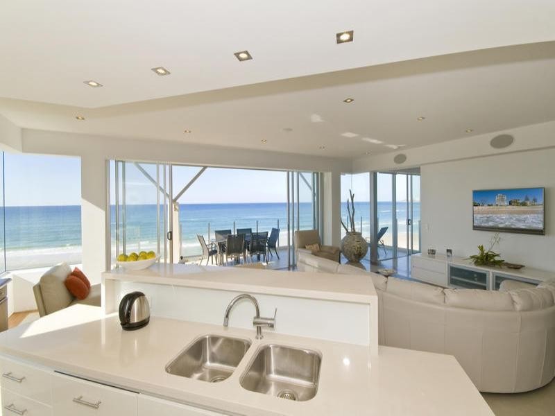 5 ”Azure”, 351 Golden Four Drive, Tugun QLD 4224