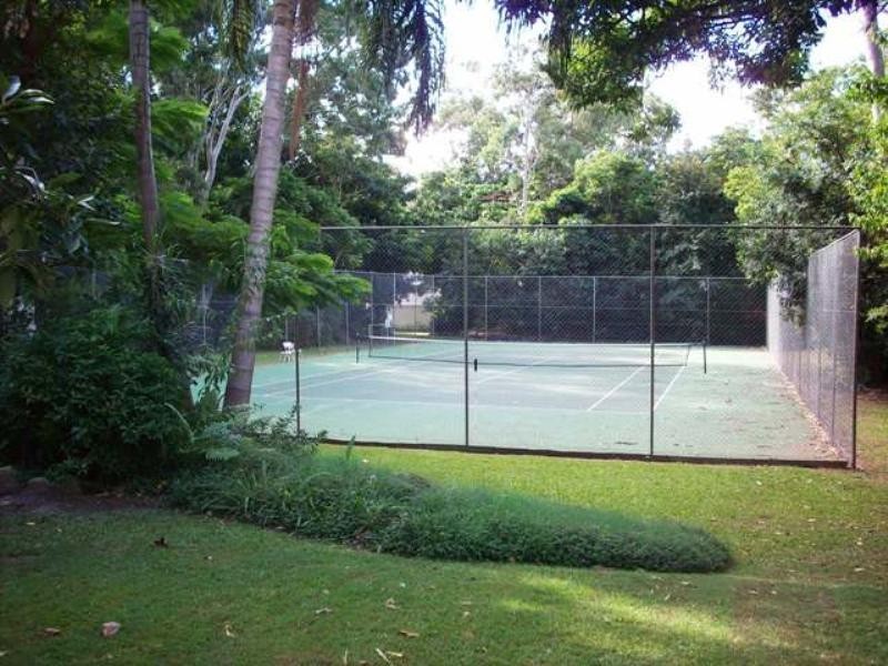 4 ‘Grevillea’, 32 Rudd Street, Broadbeach Waters QLD 4218