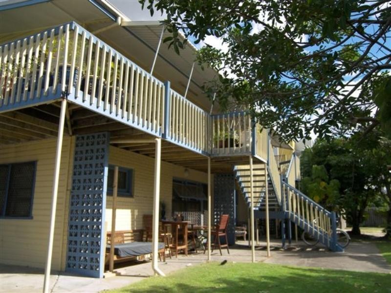 38 Seashell Avenue, Mermaid Beach QLD 4218