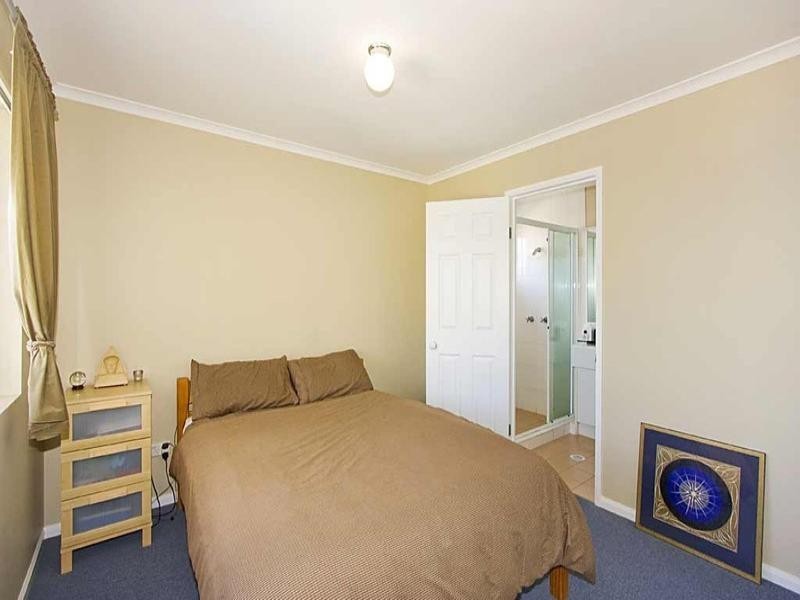 16 ”Villa Adori”, 4 Adori Street, Chevron Island QLD 4217