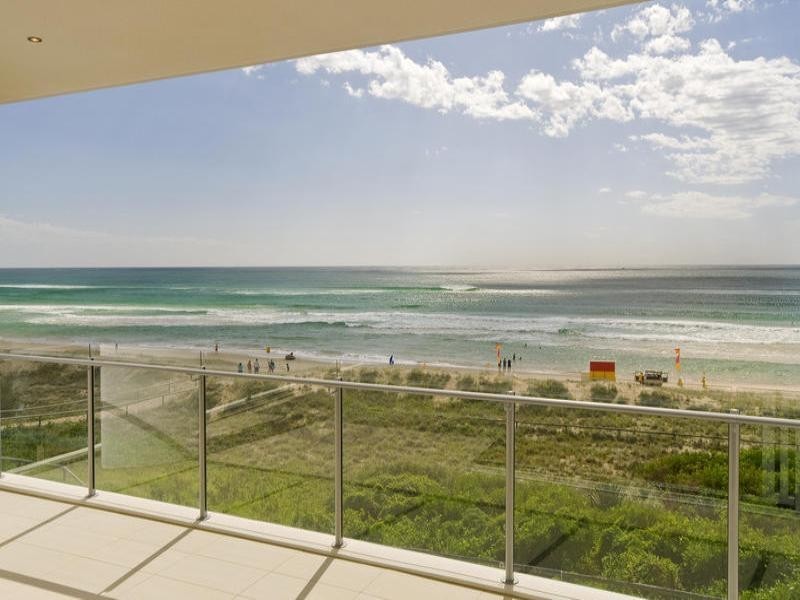 3 ‘Aspire’ 251 Golden Four Drive, Bilinga QLD 4225