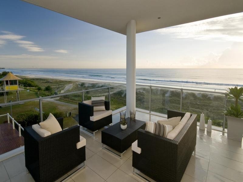 3 ‘Aspire’ 251 Golden Four Drive, Bilinga QLD 4225