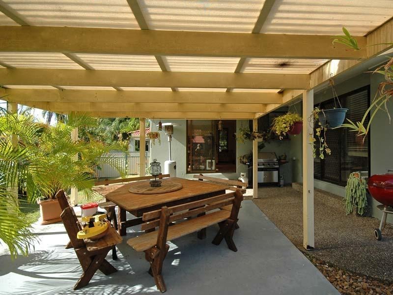 5 Foreshore Close, Elanora QLD 4221