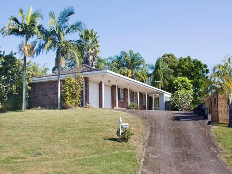 5 Drewe Court, Carrara QLD 4211