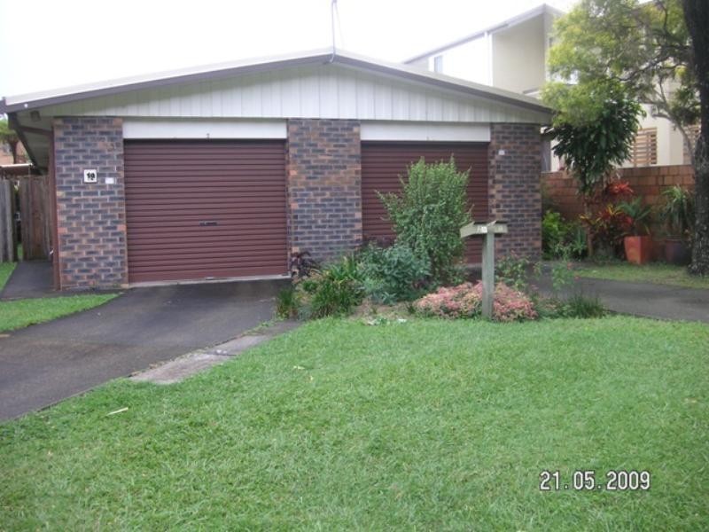 1/19 Hooper Drive, Currumbin QLD 4223