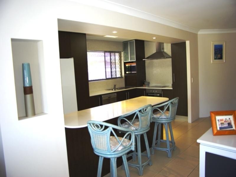 9 Honeyeater Drive, Burleigh Waters QLD 4220