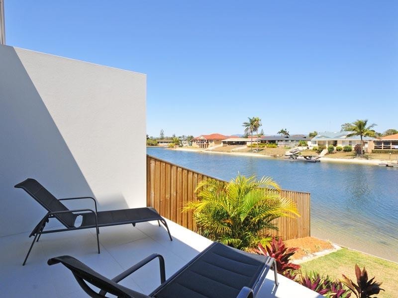 Mermaid Waters QLD 4218