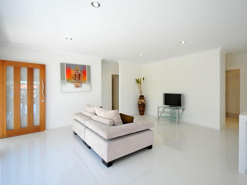 Mermaid Waters QLD 4218