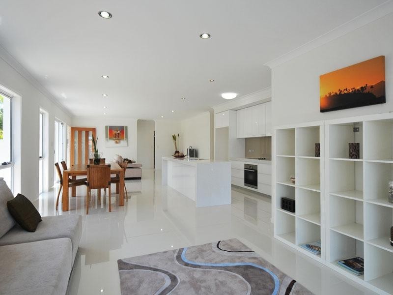 Mermaid Waters QLD 4218