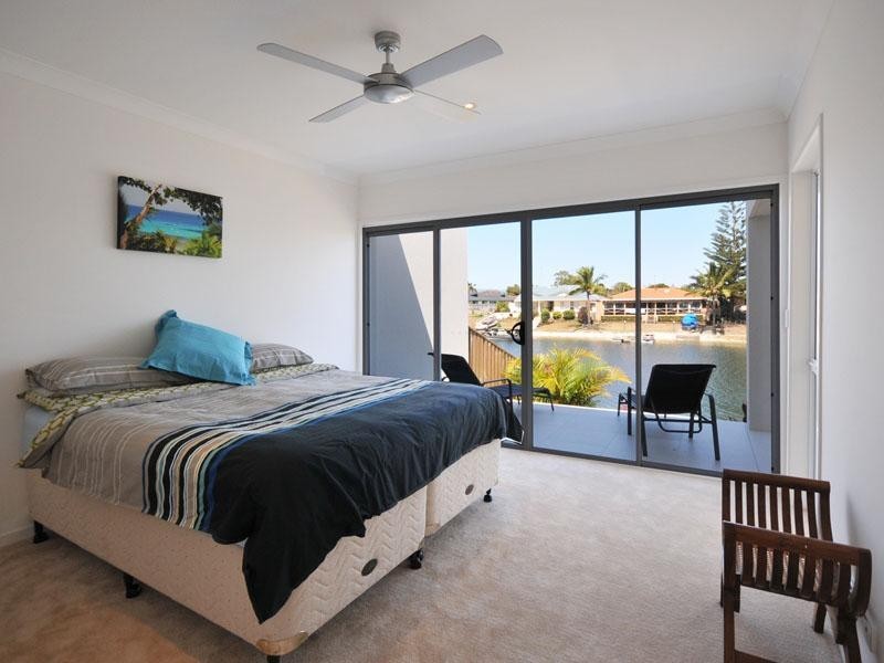 Mermaid Waters QLD 4218