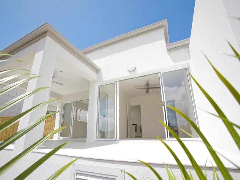 Mermaid Waters QLD 4218