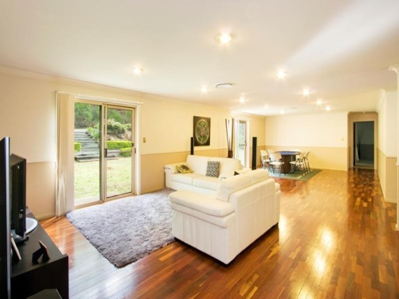 63 Lydford Close, Bonogin QLD 4213