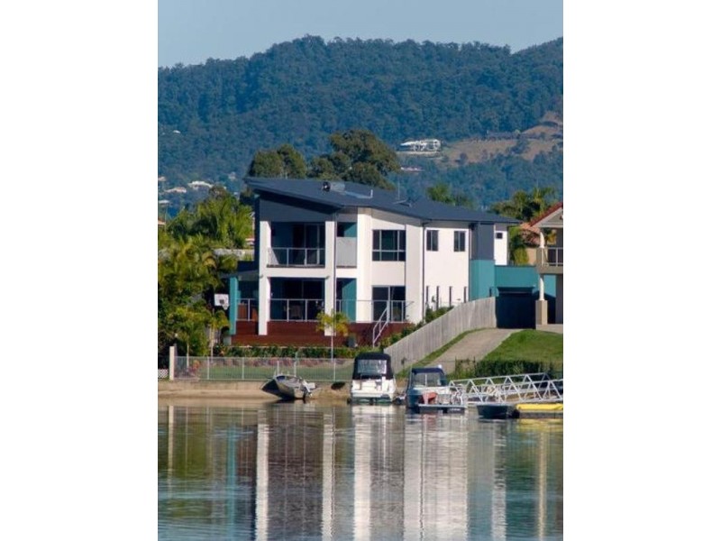 368 Rio Vista Boulevard, Mermaid Waters QLD 4218