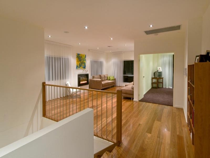 368 Rio Vista Boulevard, Mermaid Waters QLD 4218