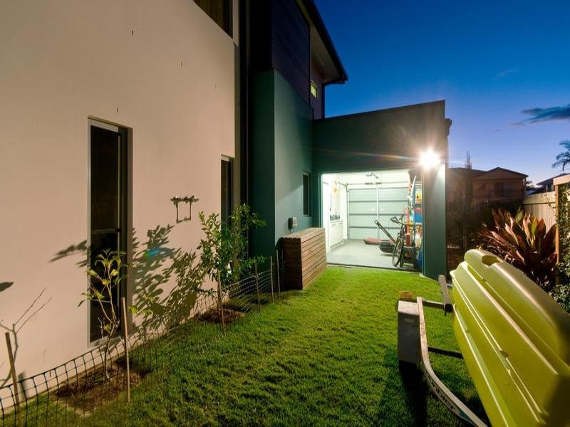 368 Rio Vista Boulevard, Mermaid Waters QLD 4218