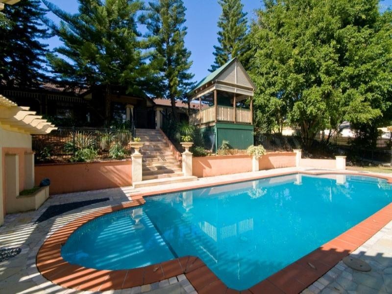 10 Tom Latimer Court, Worongary QLD 4213