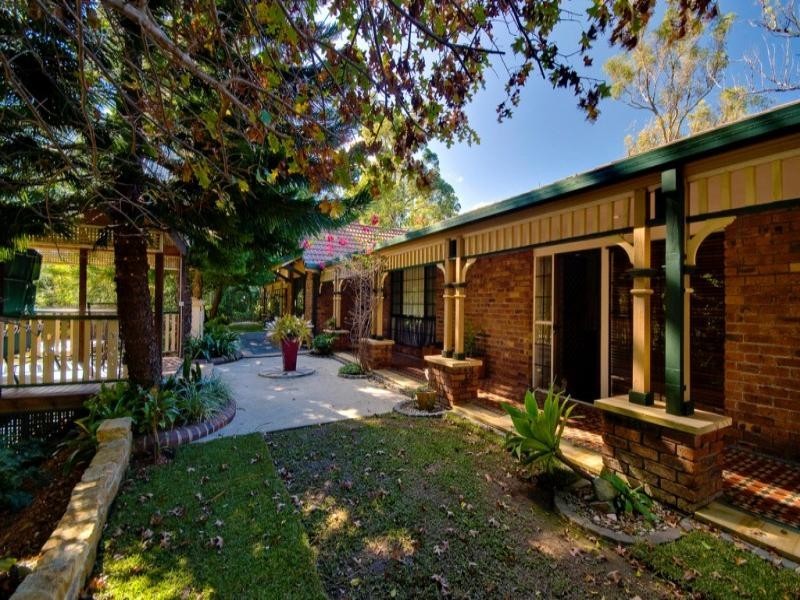 10 Tom Latimer Court, Worongary QLD 4213