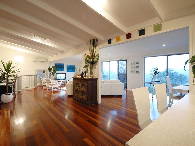 24 Doubleview Drive, Elanora QLD 4221