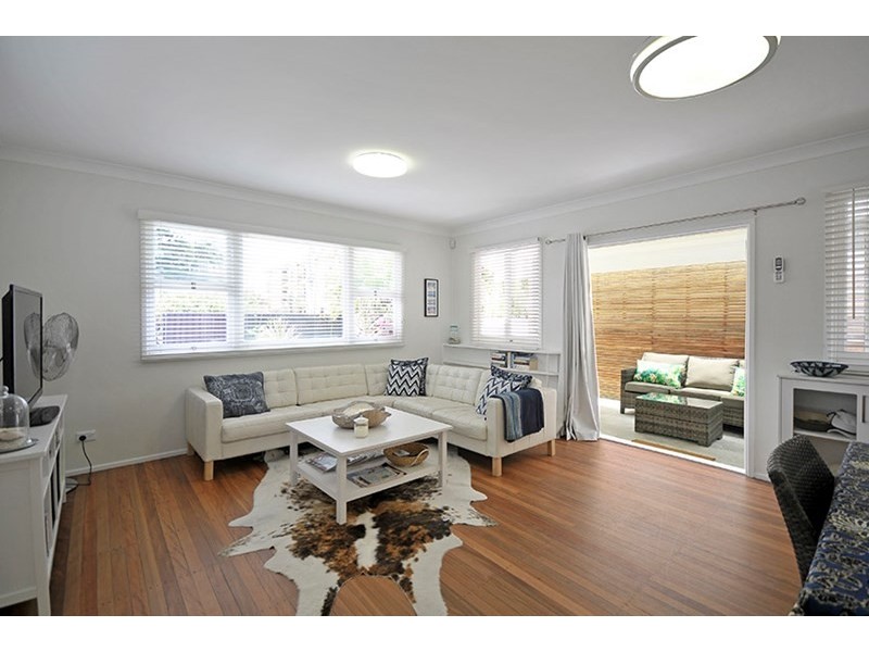 46 Sunbrite Avenue, Mermaid Beach QLD 4218