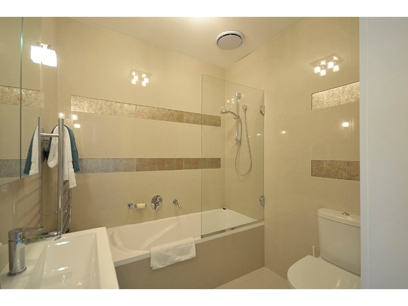 46 Sunbrite Avenue, Mermaid Beach QLD 4218