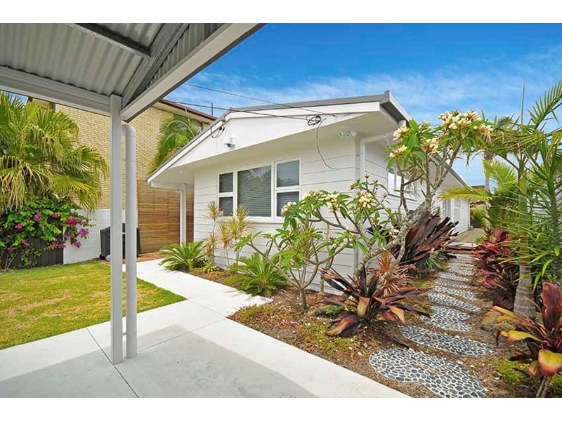 46 Sunbrite Avenue, Mermaid Beach QLD 4218