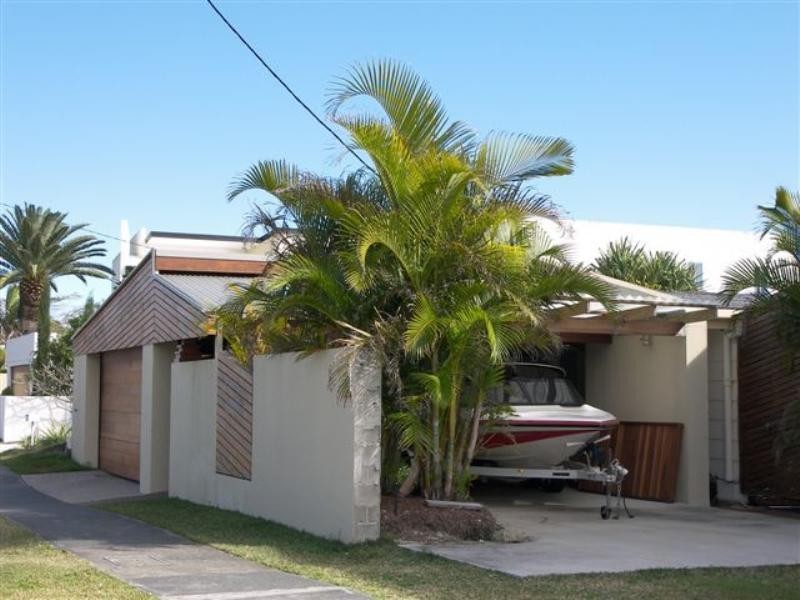 21 Arthur Street, Mermaid Beach QLD 4218
