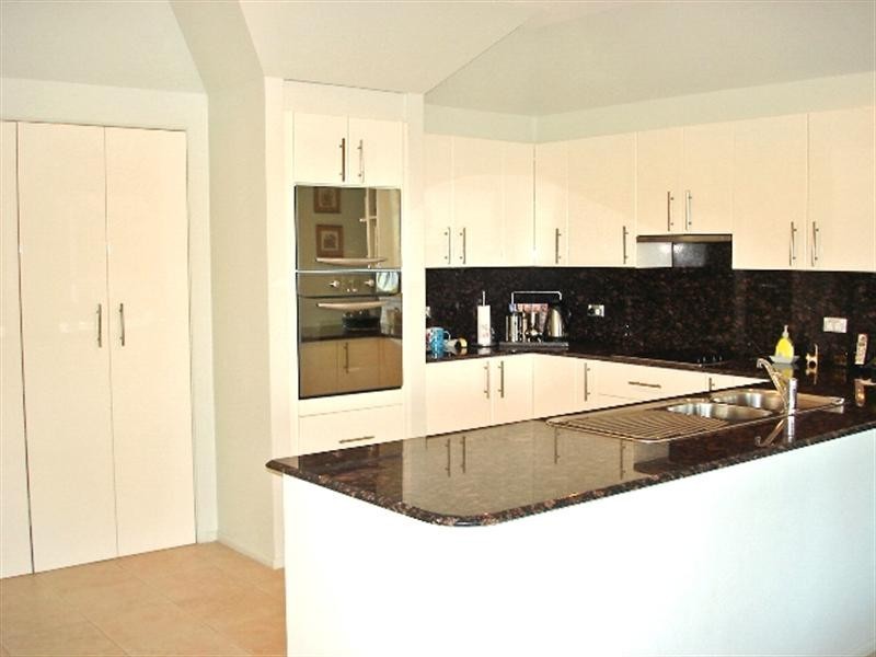33 Grosvenor Court, Worongary QLD 4213