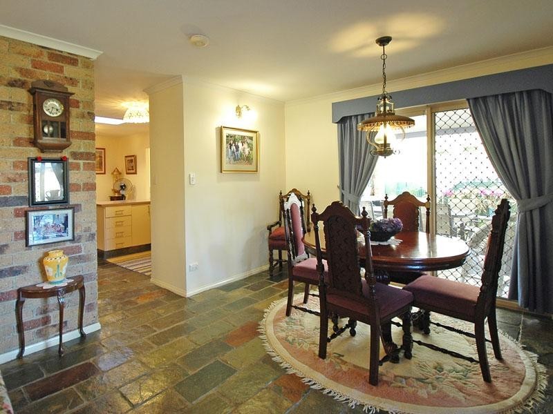 3 Rednal Court, Carrara QLD 4211