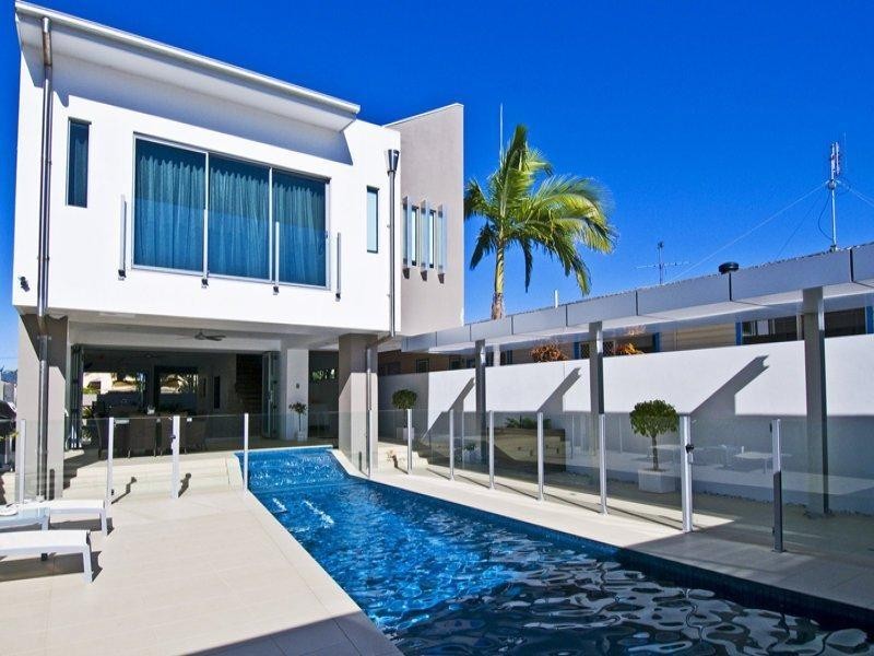 22 William Street, Mermaid Beach QLD 4218