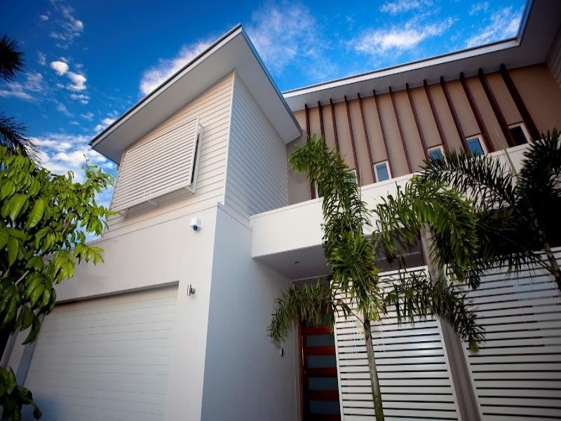 1/57 Avanti Street, Mermaid Waters QLD 4218