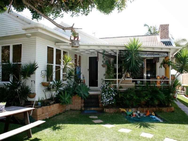 31 Hilda Street, Mermaid Beach QLD 4218