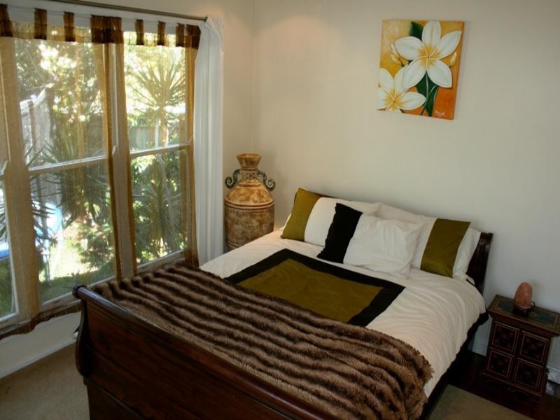 31 Hilda Street, Mermaid Beach QLD 4218