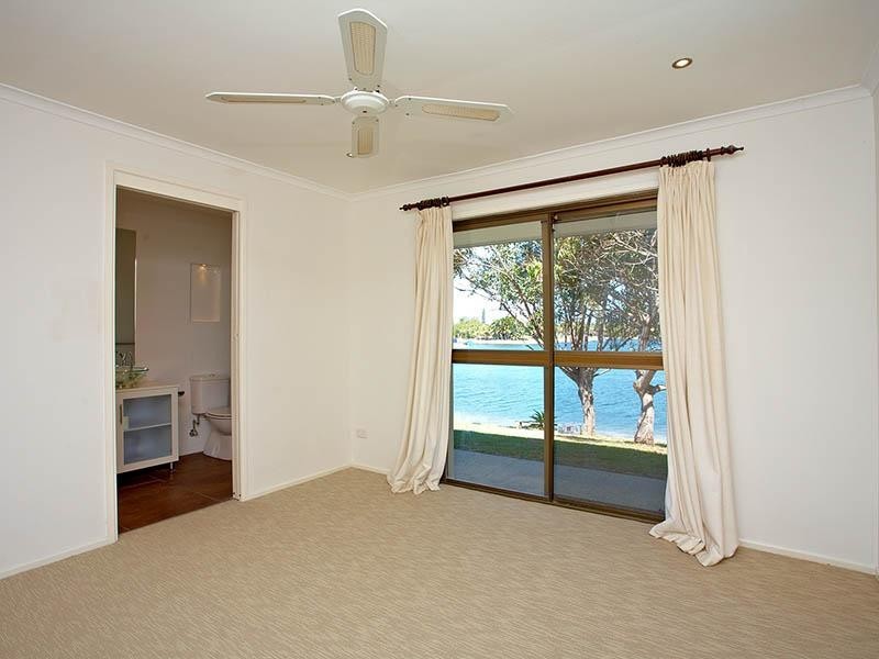 7 Tequila Court, Mermaid Waters QLD 4218