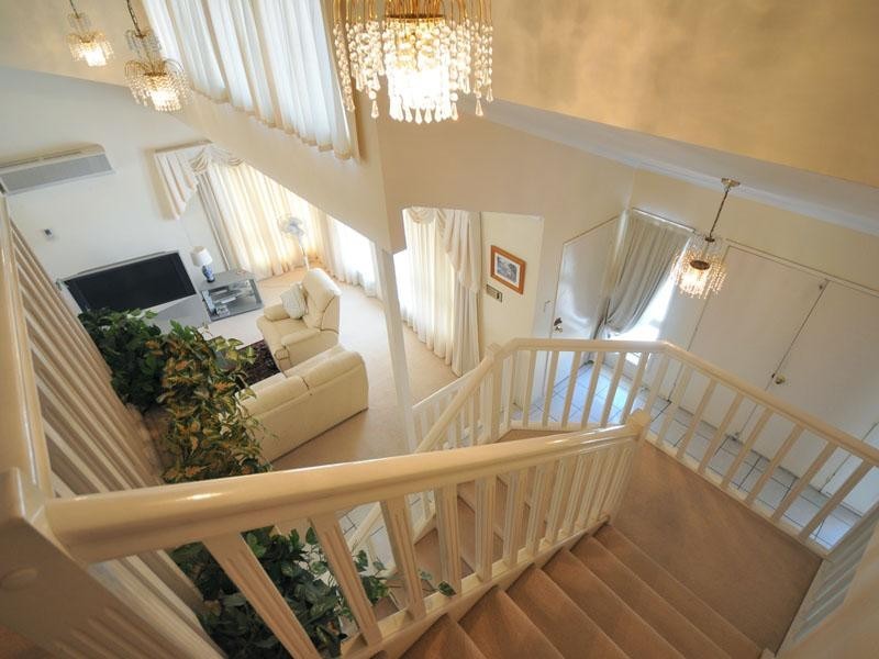 265 Rio Vista Boulevard, Mermaid Waters QLD 4218