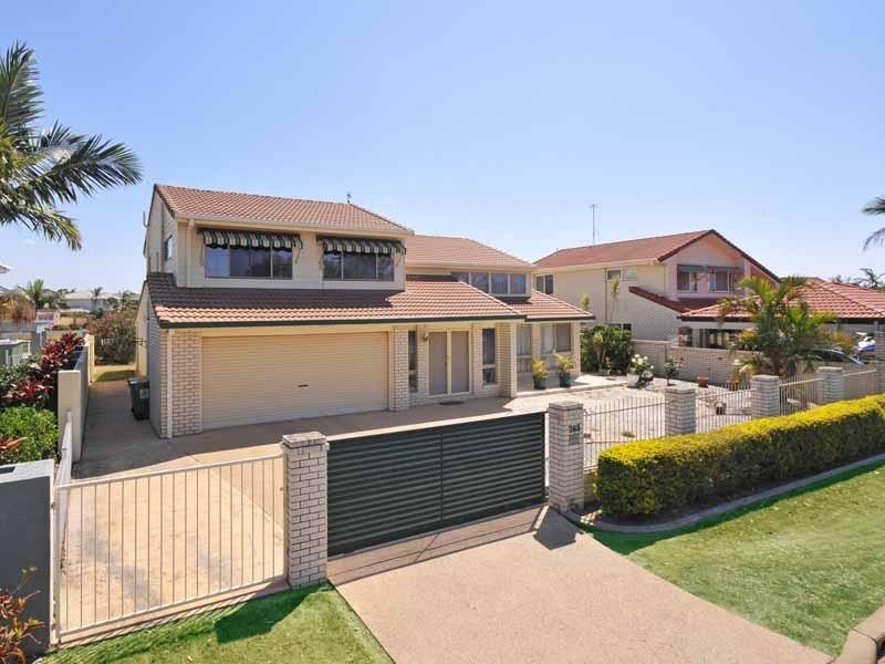 265 Rio Vista Boulevard, Mermaid Waters QLD 4218