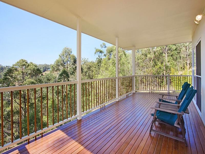 27-29 Buckingham Way, Elanora QLD 4221