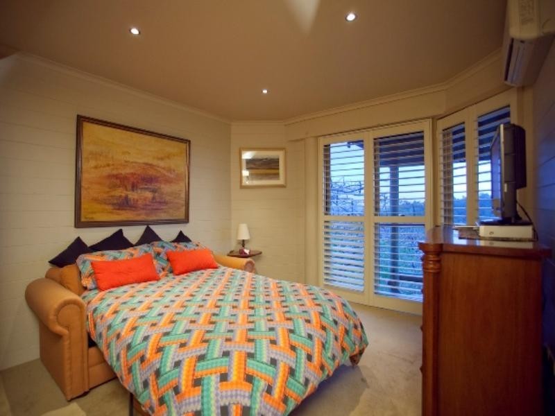 Burleigh Heads QLD 4220