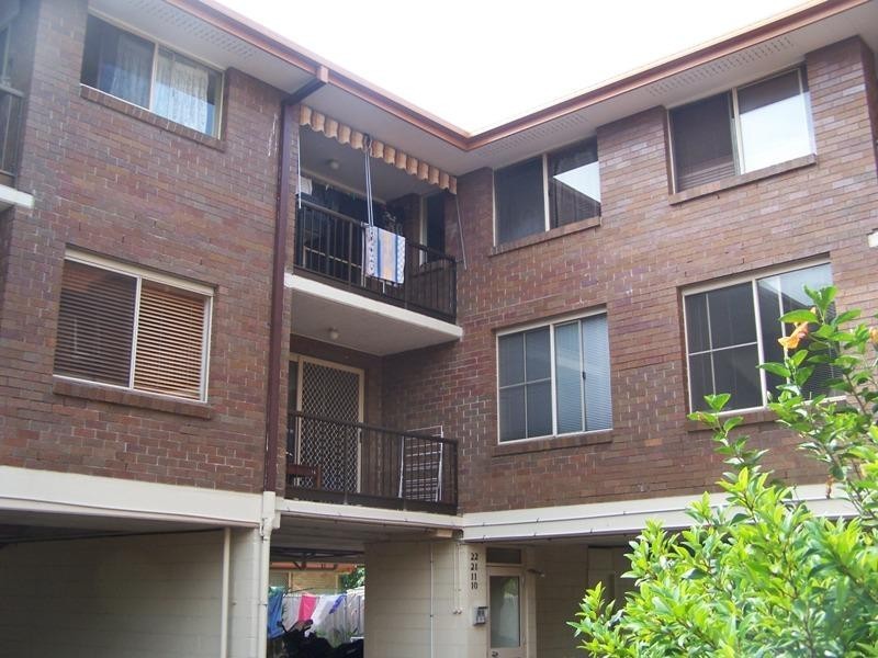 21 ‘Christopher Place’, 66 Sarawak Avenue, Palm Beach QLD 4221