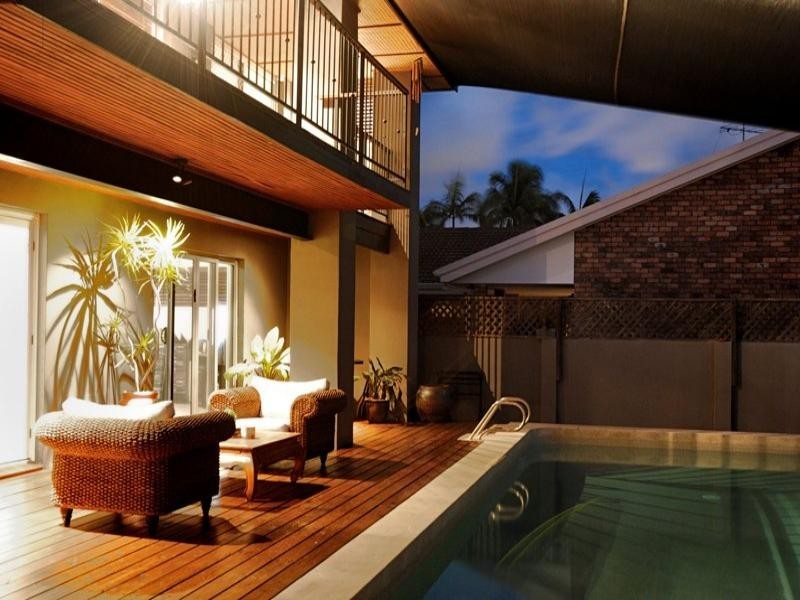 54 Avanti Street, Mermaid Waters QLD 4218