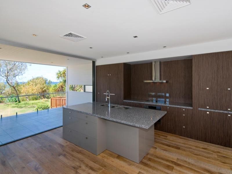 15 Cypress Crescent, Cabarita Beach NSW 2488