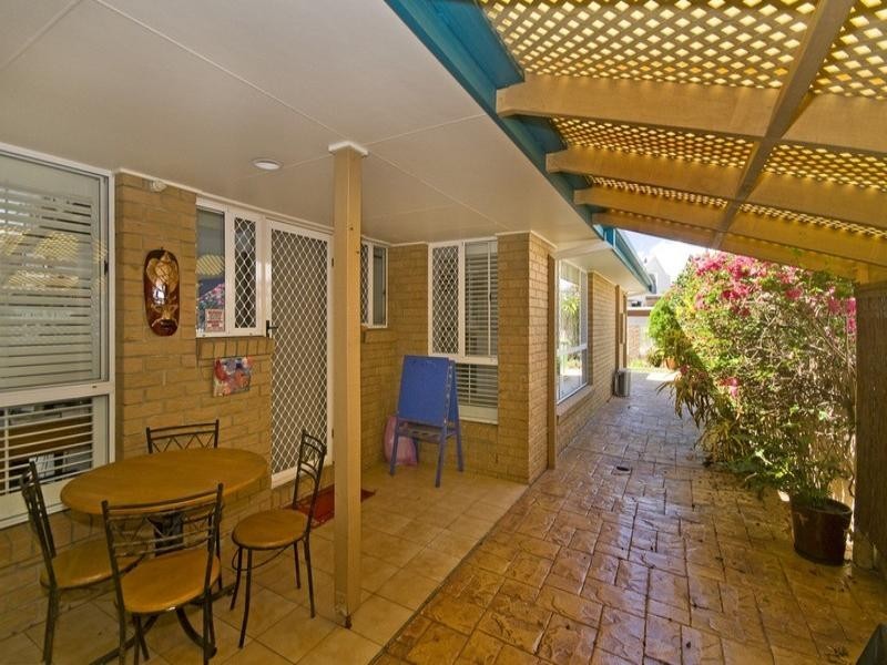 21 Francis Street, Mermaid Beach QLD 4218