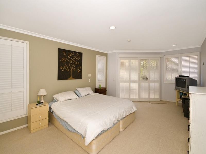 21 Francis Street, Mermaid Beach QLD 4218