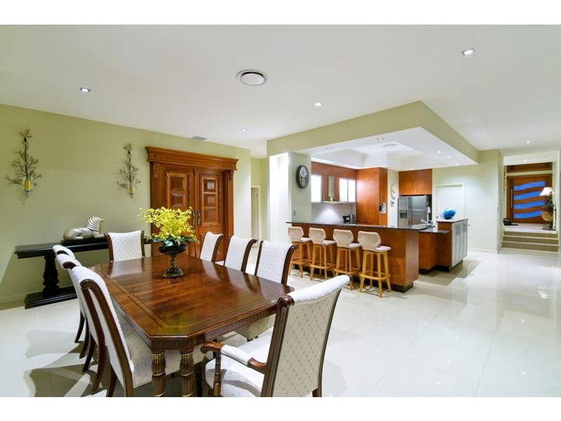 19 Southern Skies Avenue, Reedy Creek QLD 4227