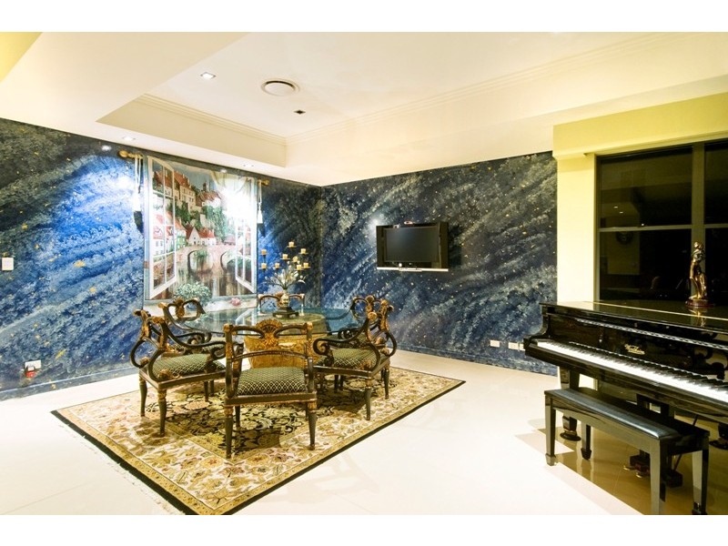 19 Southern Skies Avenue, Reedy Creek QLD 4227