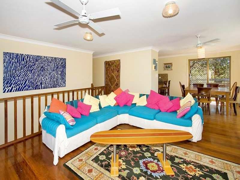 6 Surfside Crescent, Pottsville NSW 2489