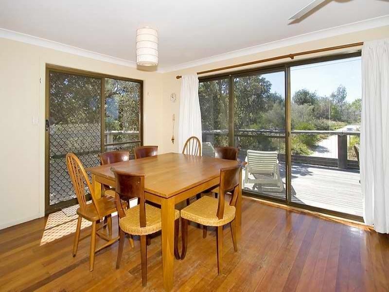 6 Surfside Crescent, Pottsville NSW 2489