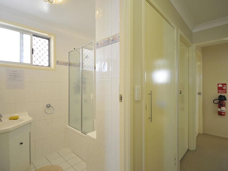 8 Jimmieson Avenue, Labrador QLD 4215